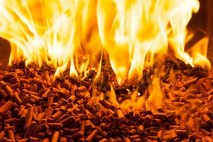 Qualità dell’aria, incentivi fino al 100% del costo per sostituire vecchi camini, stufe e caldaie foto 