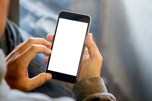 Clara, per la raccolta differenziata ora c’è lo smartphone